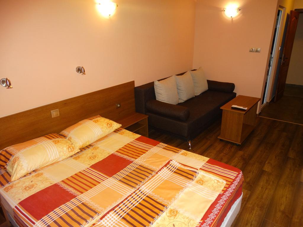 Hotel Grivitsa Plevna Kültér fotó