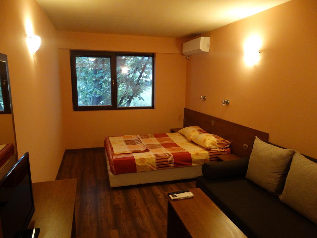 Hotel Grivitsa Plevna Kültér fotó