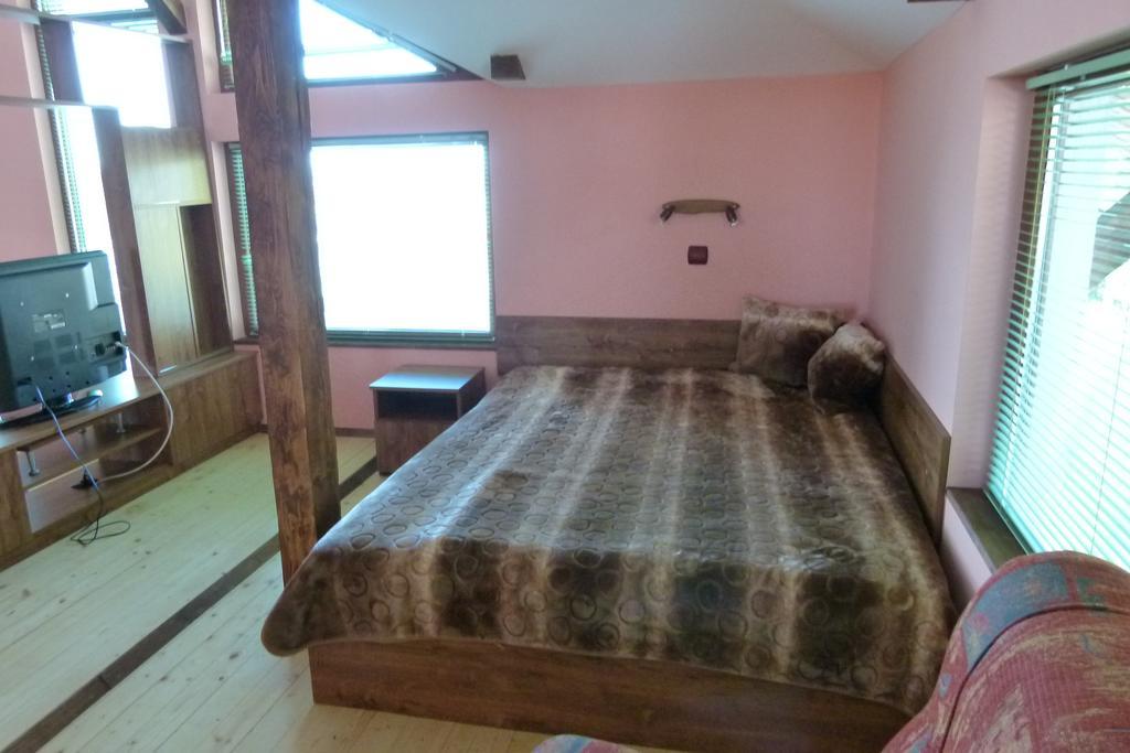 Hotel Grivitsa Plevna Kültér fotó
