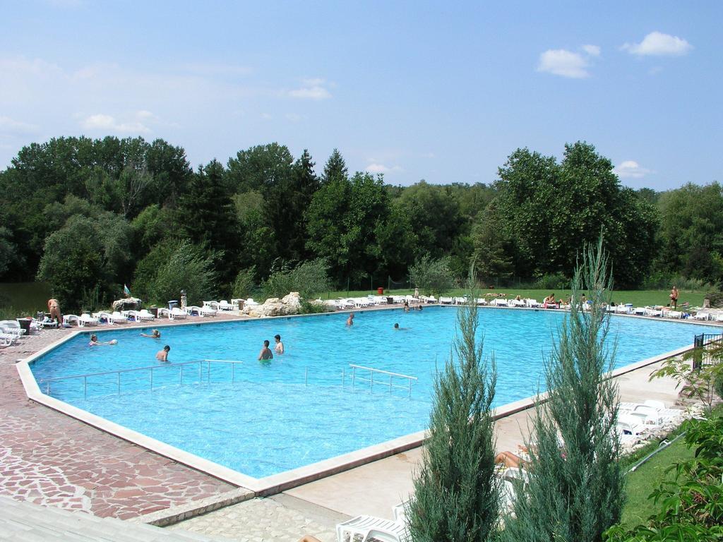 Hotel Grivitsa Plevna Kültér fotó